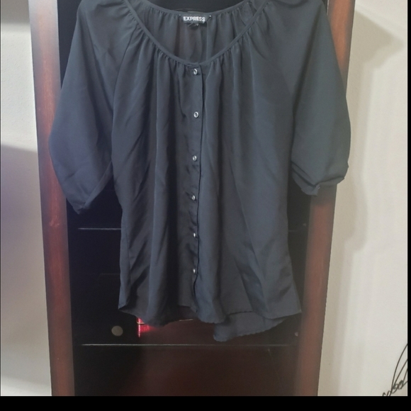 Express m flowy button down pop over roll tab 3/4 sleeve airy - Picture 10 of 10